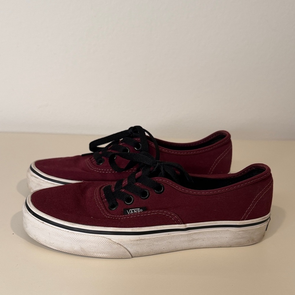 Vans Burgundy Authentic low tops